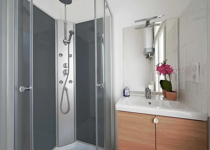 14e Cosy 2 Pieces Renove Appartement *