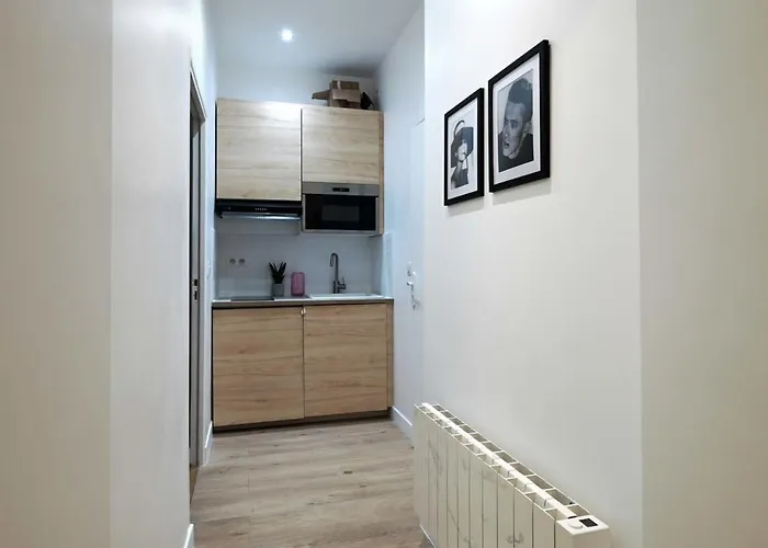 14e Cosy 2 Pieces Renove Appartement Parijs